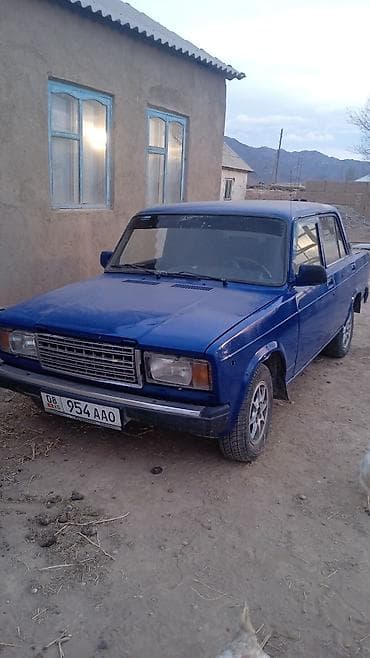 кузов автомобиля: ВАЗ (ЛАДА) 2107: 2003 г., 1.6 л, Механика, Бензин, Седан — 2