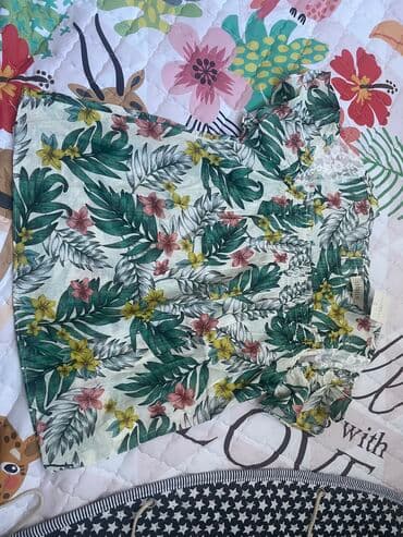 Киреге берилүүчү кийимдер: Брендовые корейские футболки, ветровки, джинсы, пижамы, носочки, есть — 7