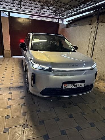 GAC: Электрический кроссовер Aion (серый, 5‑дверный кузов) Основные — 10