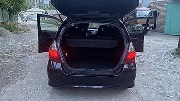 аренда carnival: Honda Jazz: 2007 г., 1.3 л, Автомат, Бензин, Хэтчбэк — 2