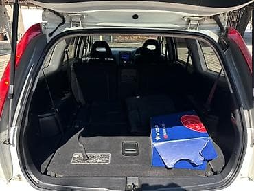 mini v: Honda Stream: 2003 г., 2 л, Автомат, Бензин, Минивэн — 6