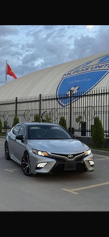 70: Toyota Camry: 2018 г. — 1