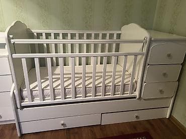 Детский комплект мебели: кроватка-трансформер + пеленальный комод Б/У