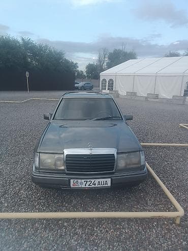 Продажа авто: Mercedes-Benz W124: 1992 г., 2.3 л, Механика, Бензин, Седан — 4