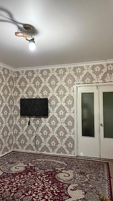 запад: 2 комнаты, 50 м², 105 серия, 4 этаж — 1