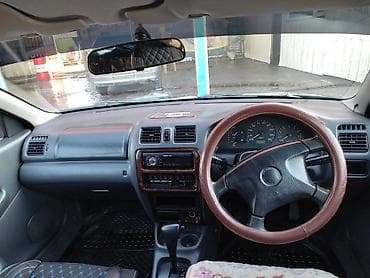 трёхколесный мотоцикл: Mazda 3: 1997 г., 1.6 л, Автомат, Бензин, Седан — 10