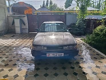 авто матор: Mazda 626: 1991 г., Бензин, Хэтчбэк — 5