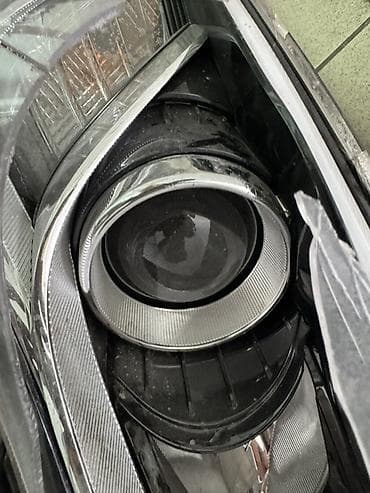 Передняя правая фара Hyundai Оригинал — 2