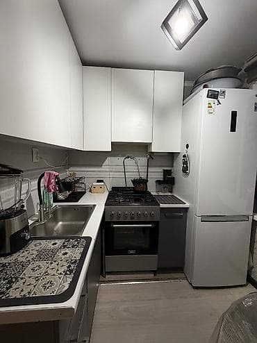 🏡 Продаётся 2-комнатная квартира в 8 микрорайоне! 📍 Локация: 8 — 1