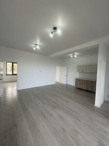 частный дом без хозяина: 3 комнаты, 66 м², 1 этаж — 7