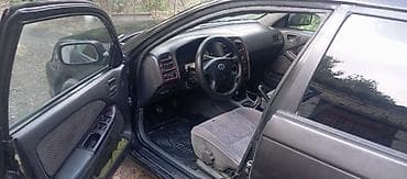 руль левый: Toyota Avensis: 2001 г., 2 л, Механика, Дизель, Универсал — 2