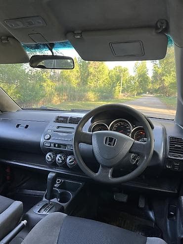 cr v 1 поколение: Honda Fit: 2002 г., 1.3 л, Вариатор, Бензин, Хэтчбэк — 9