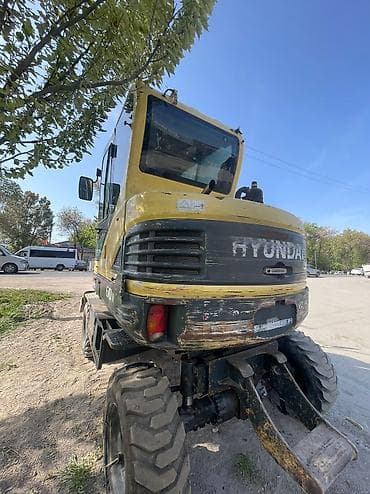 892 2: Экскаватор, Hyundai, 2012 г., Колесный — 8