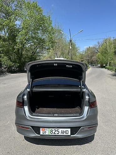 colf 2: BYD Qin: 2022 г., 0.1 л, Автомат, Электромобиль, Седан — 8