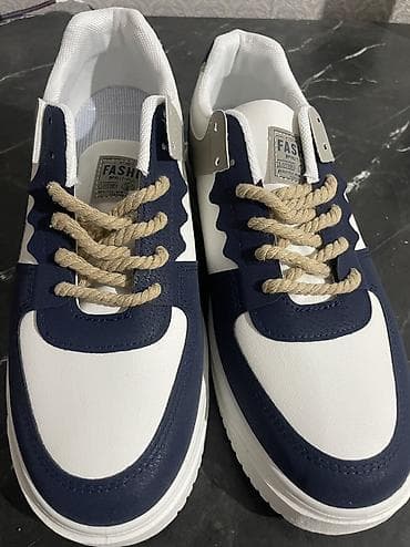 ecco biom: 990 
Весна,Осень
Мужской
42,41 размеры — 3