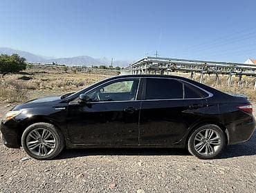 Toyota Camry: 2015 г., 2.5 л, Вариатор, Гибрид, Седан — 2