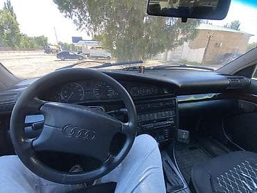 аудио касета: Audi A6: 1995 г., 2.6 л, Механика, Бензин, Седан — 7