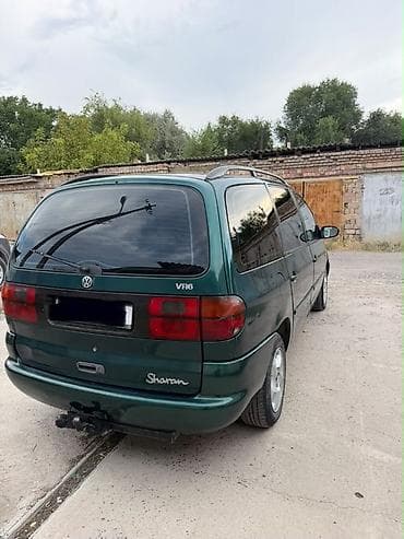 коробка шаран: Volkswagen Sharan: 1996 г., 2.8 л, Механика, Бензин, Минивэн — 4