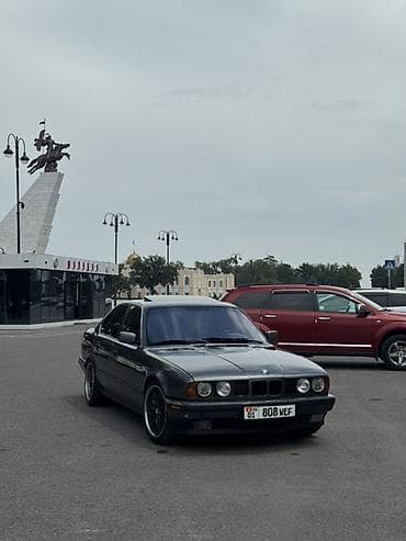вмw е34: BMW 525: 1989 г., 3 л, Механика, Бензин, Седан — 1