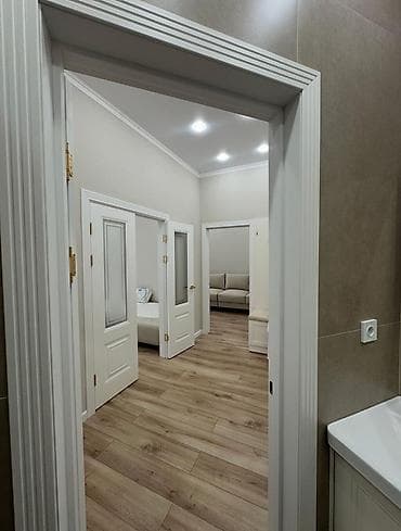 Кыймылсыз мүлк: 2 бөлмө, 60 м², Туңгуч мкр Элитка, 2 кабат, Дизайнердик оңдоо — 3