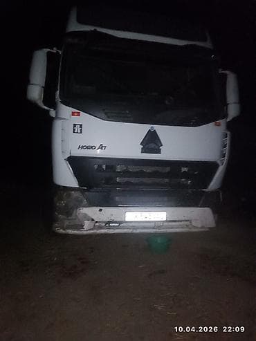 беларусь 1221 2: Тягач, Howo, Без прицепа — 3