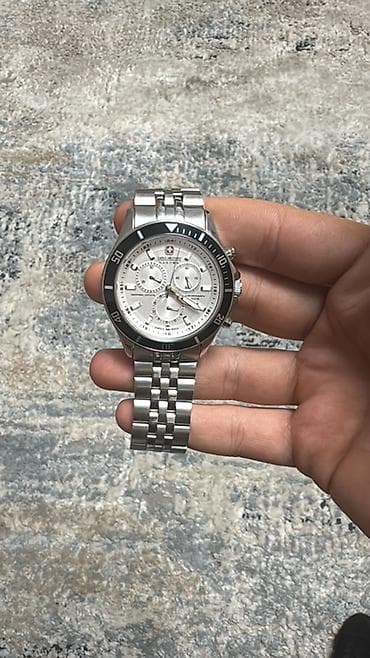 Швейцарские часы Swiss Military Hanowa Chronograph - Корпус и