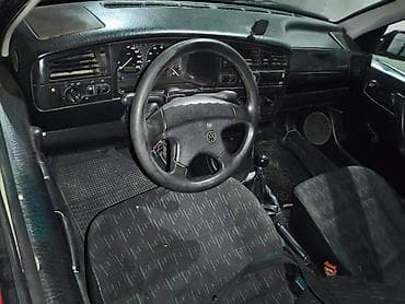 bvd e2: Volkswagen Golf: 1993 г., 1.6 л, Механика, Бензин, Хэтчбэк — 5