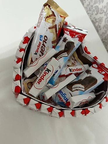Дом и сад: Подарочная композиция из сладостей Kinder в форме сердца. Цена в — 2