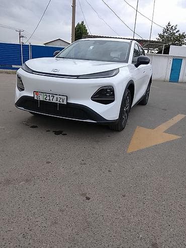 runx alex: Changan Qiyuan Q05: 2026 г., 5.6 л, Типтроник, Электромобиль, Кроссовер — 1