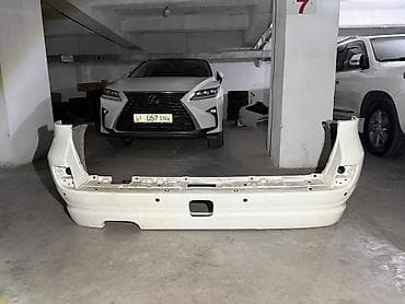 Бампер Toyota, Б/у, Оригинал at lalafo.kg Бампер Toyota, Б/у, Оригинал