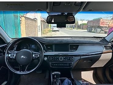 byd e7: Kia K7: 2018 г., 2.4 л, Автомат, Бензин, Седан — 6