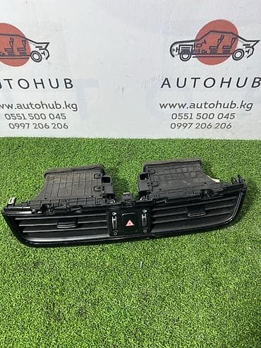 Автозапчасти: Дефлектор печки Kia K5 JF 2.0 LPG 2017 (б/у) — 1