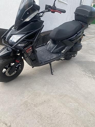 кун 08: Suzuki, 150 куб. см, Бензин — 1