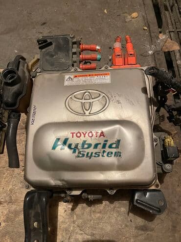 инверторы для солнечных батарей refusol: Инвертор
Тойота Приус 11 2 год 
Toyota Prius HNW11 2 god — 2