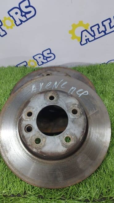 Предний тормозной диск Porsche Б/у, Оригинал at lalafo.kg Предний тормозной диск Porsche Б/у, Оригинал