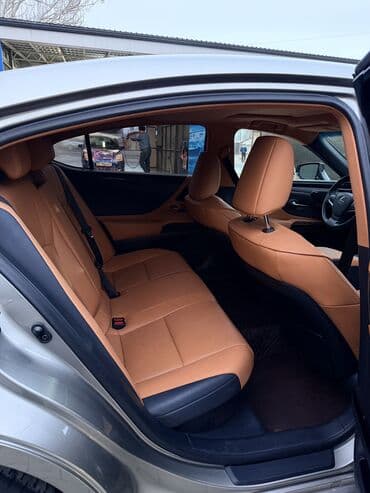 обмен нексия 1: Lexus ES: 2023 г., 2.5 л, Гибрид — 9