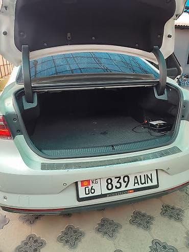 byd e7: Renault SM6: 2022 г., 0.2 л, Автомат, Газ, Седан — 2