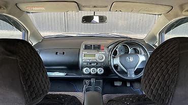 k5 2021: Honda Fit: 2003 г., 1.3 л, Автомат, Бензин, Хэтчбэк — 8