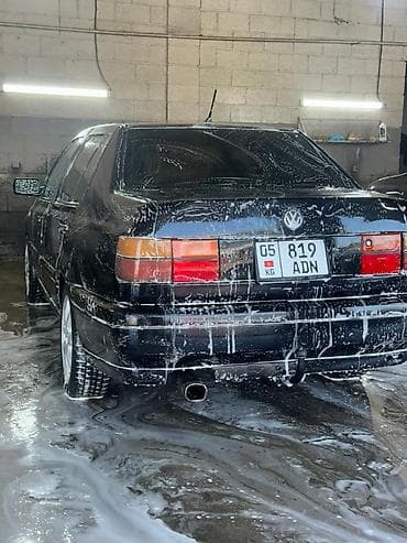 Volkswagen Vento: 1993 г., Седан — 7