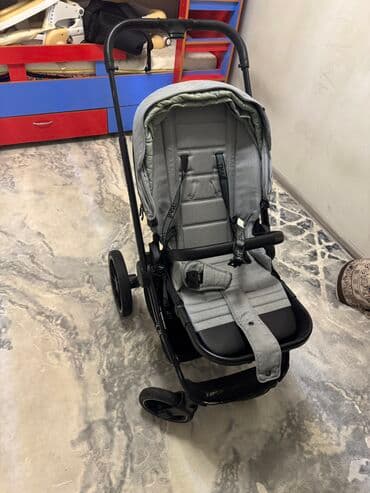 удобные: Коляска, цвет - Черный, Б/у — 13