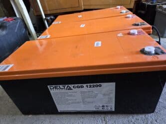 Тюнинг: Аккумулятор 100 и более Ач, Б/у, Самовывоз — 1