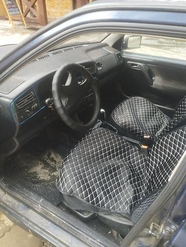 volkswagen t2: Volkswagen Golf: 1994 г., 1.8 л, Ручные, Бензин, Хэтчбэк — 5