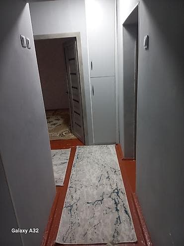 снять однокомнатную квартиру: 3 комнаты — 9