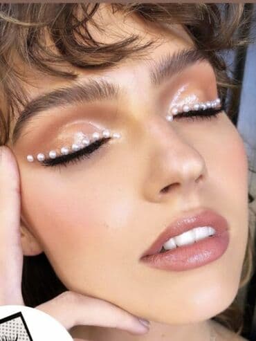 касметика для девочек: Стразы - жемчужины для лица, полу жемчужина, самоклейка, диаметр 5 мм — 1