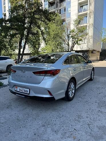 byd e6: Hyundai Sonata: 2020 г., 2 л, Автомат, Газ, Седан — 3