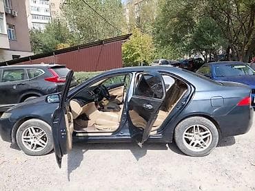 Транспорт: Honda Accord: 2003 г., 2 л, Автомат, Бензин, Седан — 3