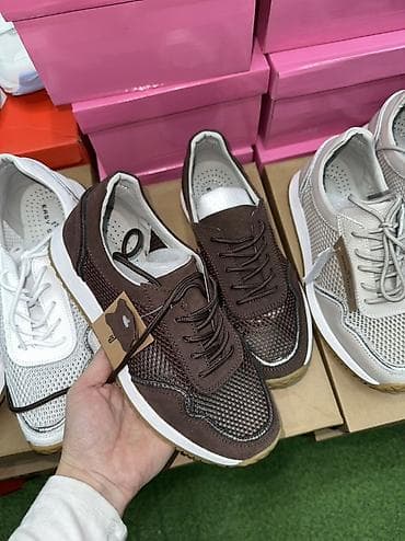 кроссовки женские: Кроссовки и сникеры – спортивные и повседневные модели - Разные — 1