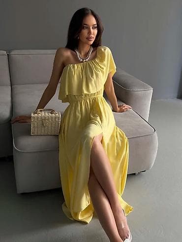 открытые плечи: Элегантное желтое макси-платье с открытыми плечами, идеально — 6