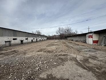 дом с швейный цехом: Цена договорная 🤝 Продаются участок 31 сотых под готовым бизнесом — 9