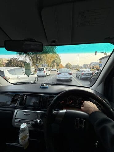 step: Honda Stepwgn: 2004 г., 2.4 л, Автомат, Бензин, Минивэн — 7